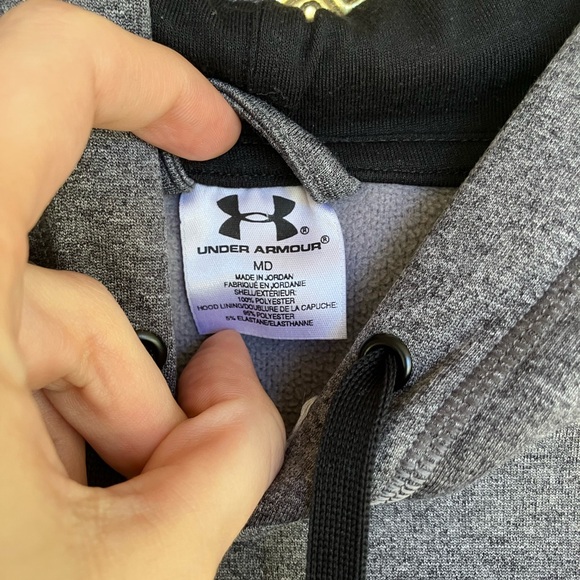 Under armour pink and gray sweatshirt - Picture 3 of 5